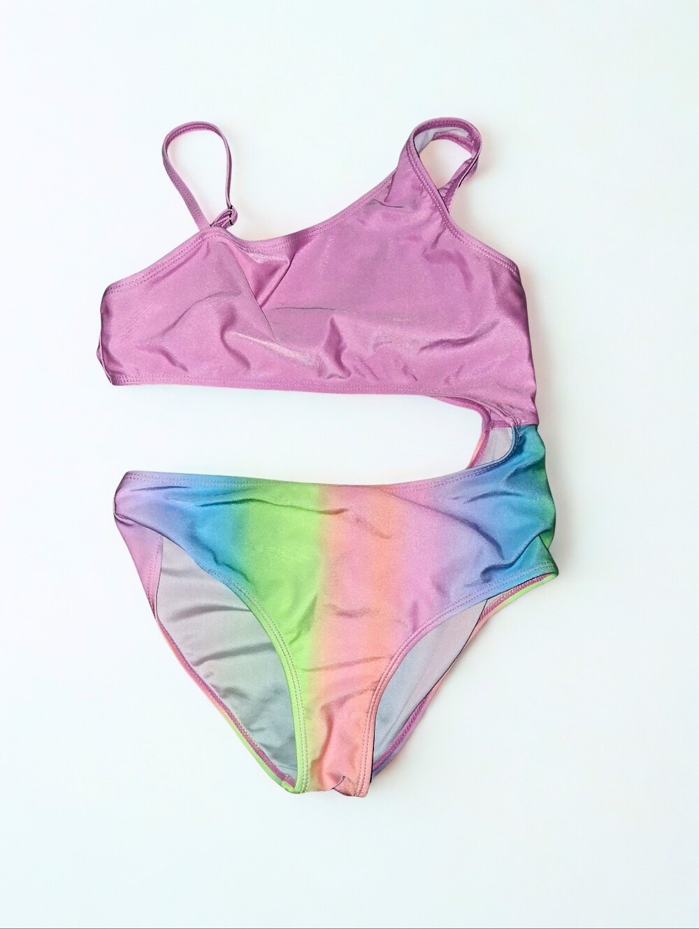Swimsuit - Picture 3 of 5